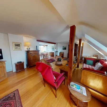 145m² Center 4 Bedrooms View Of The Cathedral Lägenhet Strasbourg