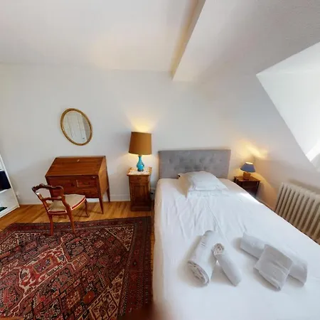 145m² Center 4 Bedrooms View Of The Cathedral Appartement *