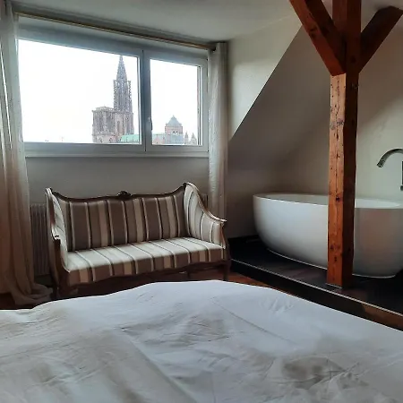 Daire 145m² Center 4 Bedrooms View Of The Cathedral