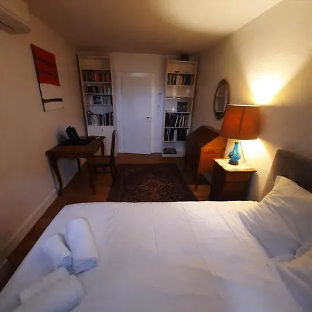 145m² Center 4 Bedrooms View Of The Cathedral Appartement