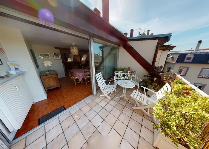 145m² Center 4 Bedrooms View Of The Cathedral * Strasburgo