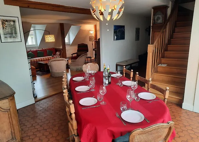 145m² Center 4 Bedrooms View Of The Cathedral *