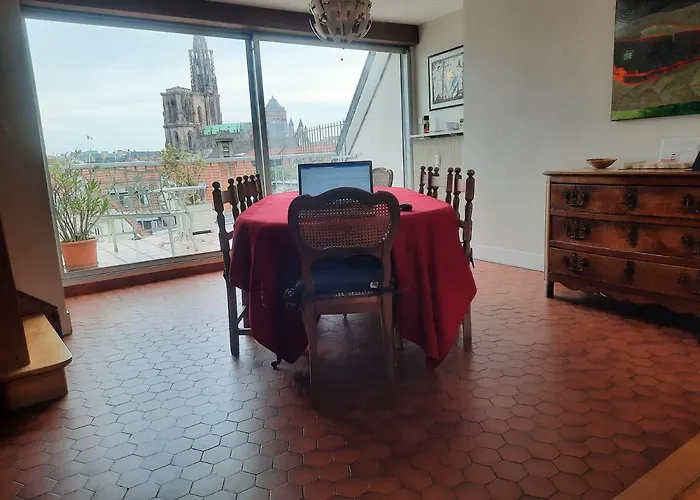 Appartamento 145m² Center 4 Bedrooms View Of The Cathedral *